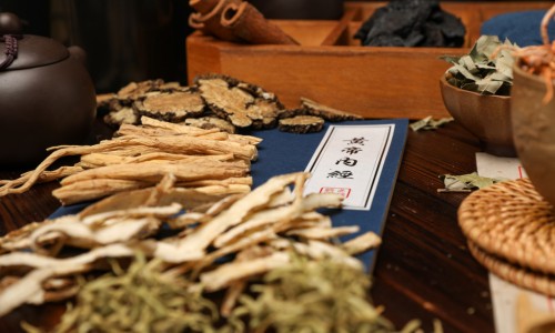 香蕉蜂蜜丰胸有效果吗怎么吃-香蕉蜂蜜的功效与禁忌专区_香蕉蜂蜜丰胸有效果吗女性专区_香蕉蜂蜜丰胸有效果吗网